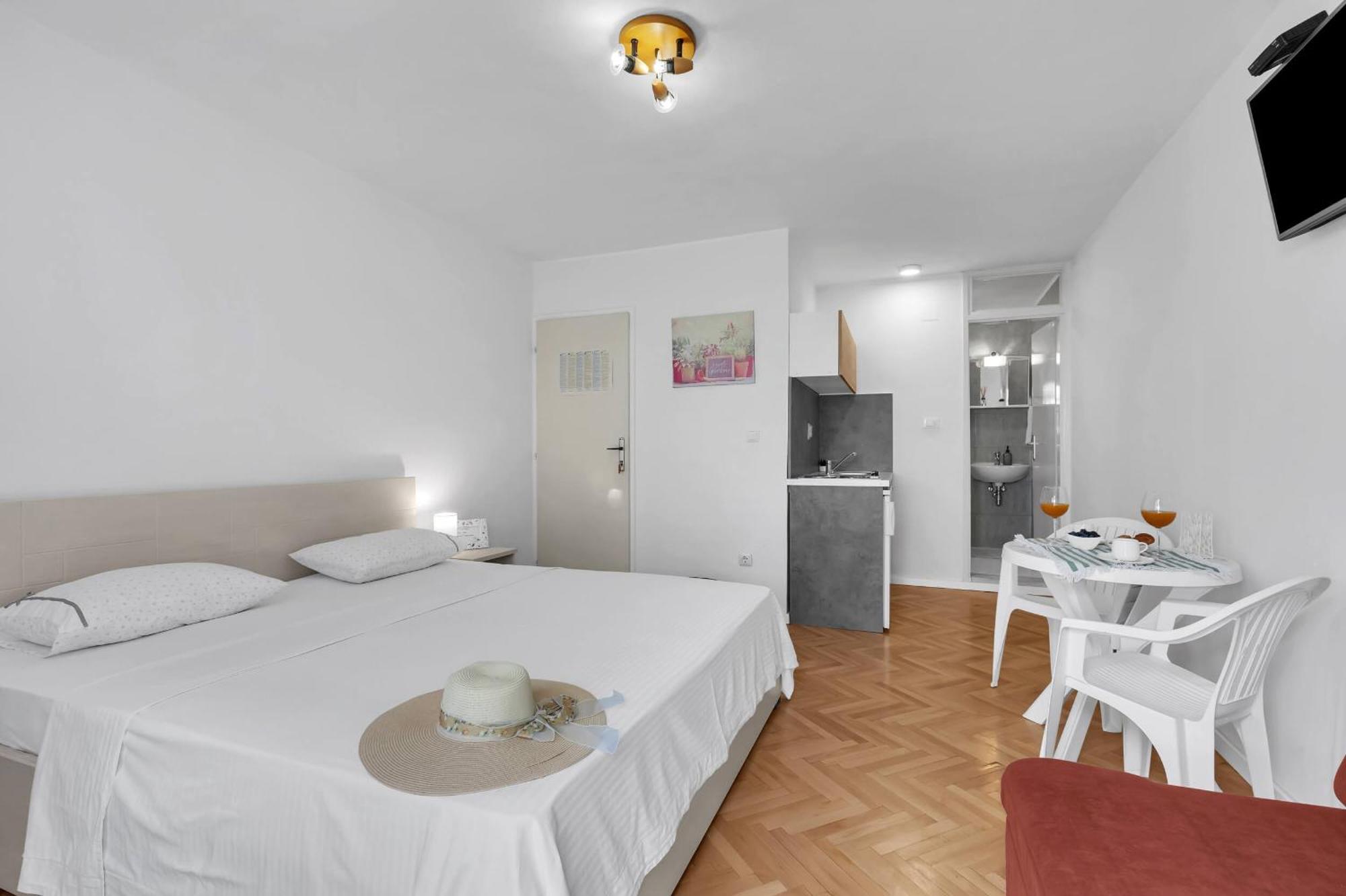Urban Apartment Makarska